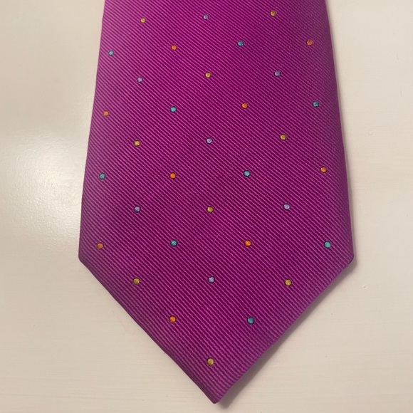 Charles Tyrwhitt Silk Tie Magenta or Purple with Polka Dots English Vintage - Picture 1 of 4